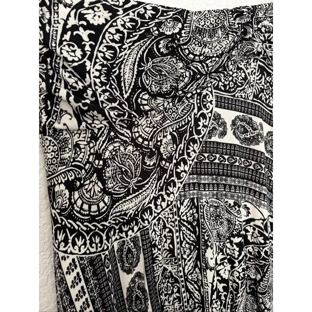 Anthropologie Maeve Issa Maxi Skirt in Black and White Print Size L